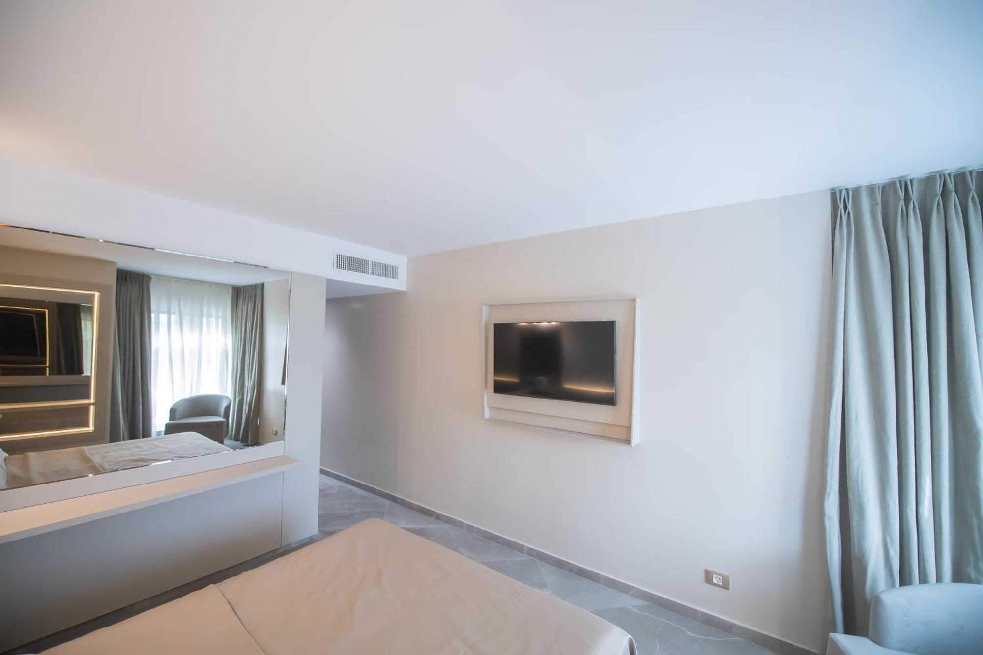 Hotel Atena*** Saturn Exterior photo